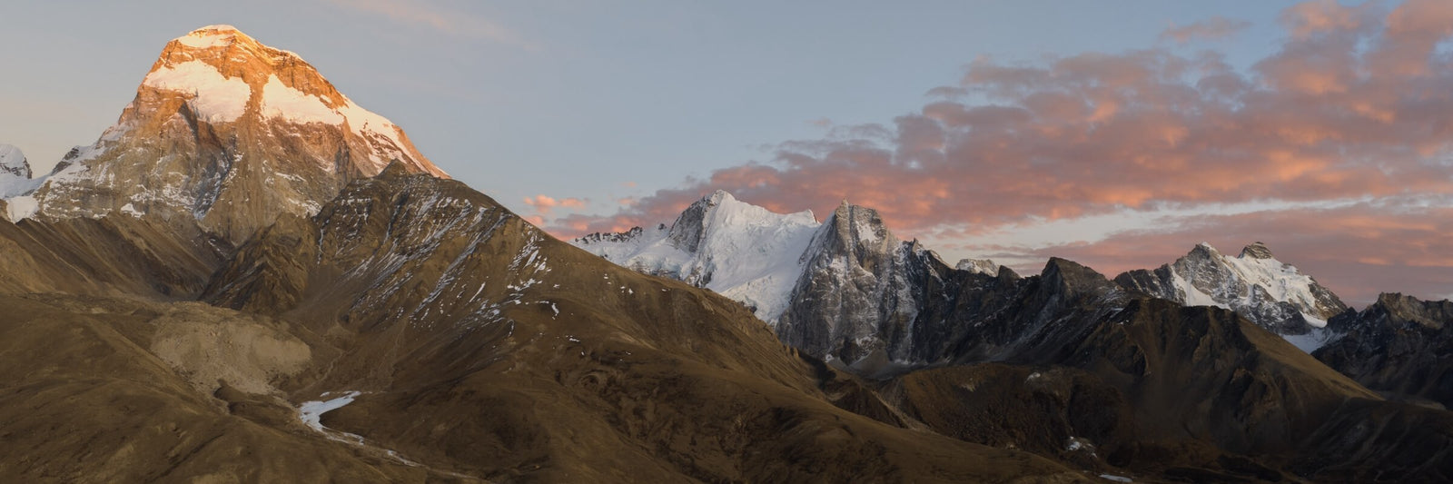 Majestic Peaks