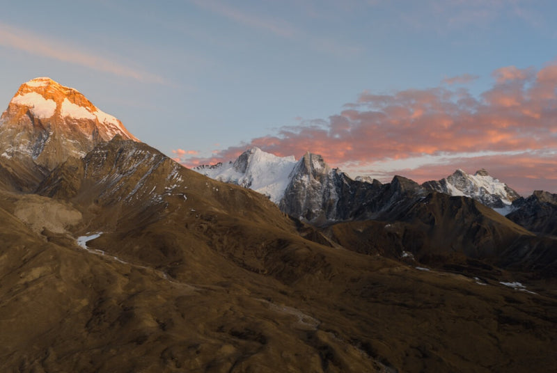 Majestic Peaks
