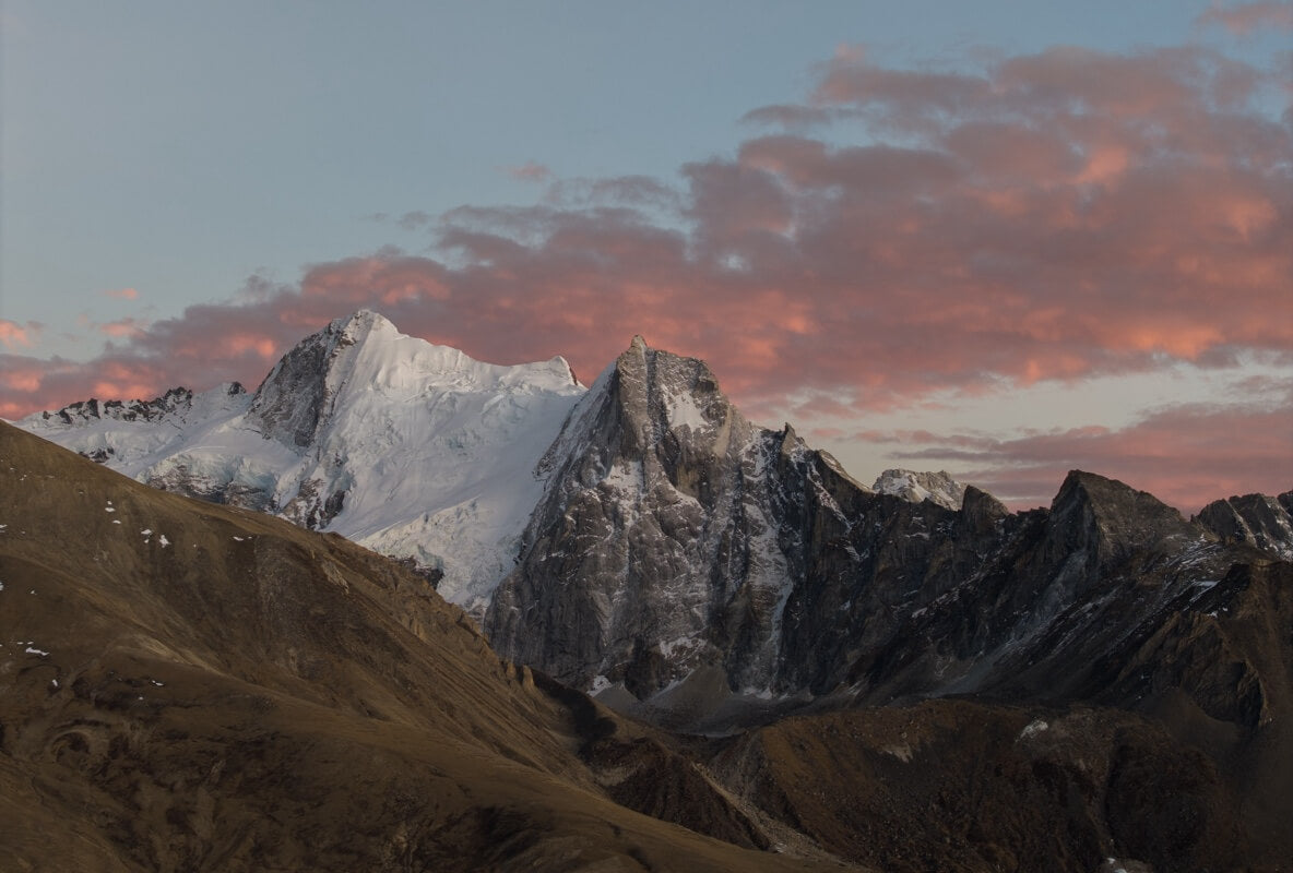 Majestic Peaks